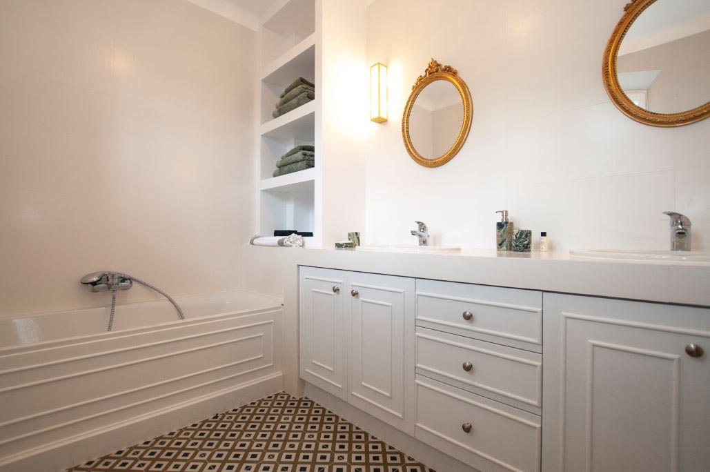 Pure Azur Immo - seasonal rentals